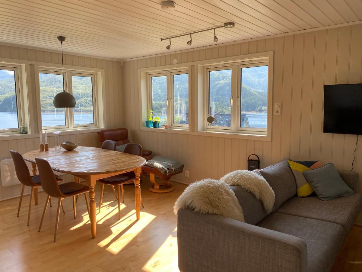 Wilderness House Villa Urda Exterior photo